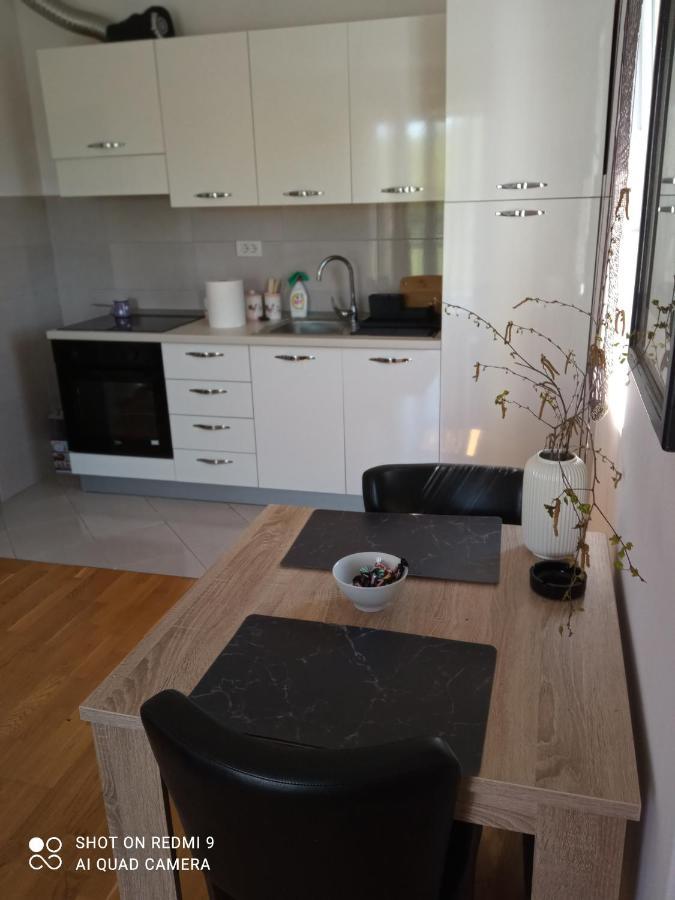 Apartment Anagastum Nikšić エクステリア 写真